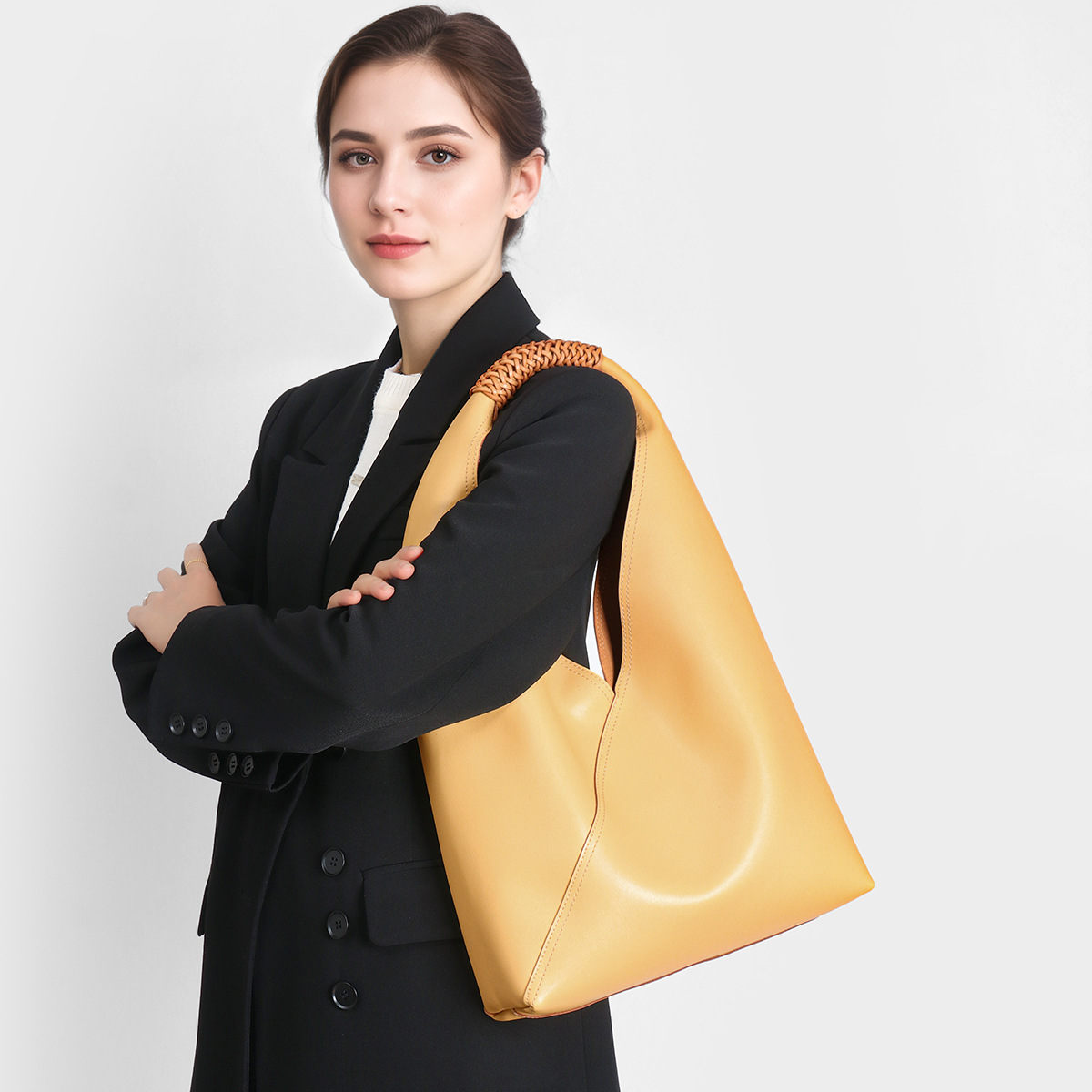 Modern Commuter Large Capacity Leather Tote product image