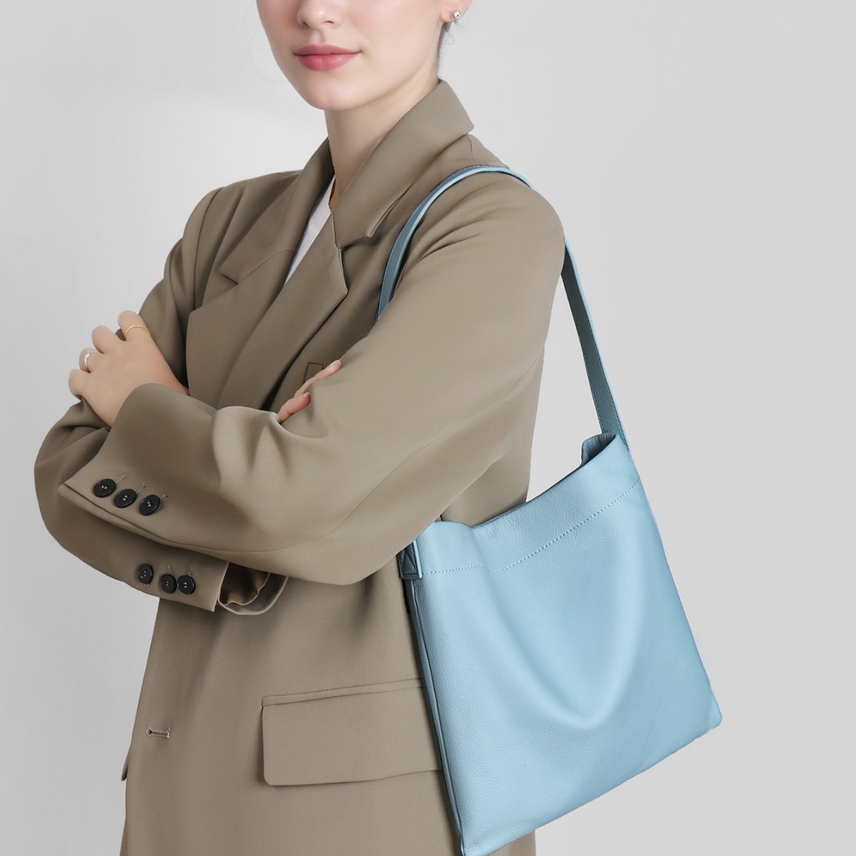 Chic Drawstring Slouchy Leather Bucket Bag product image