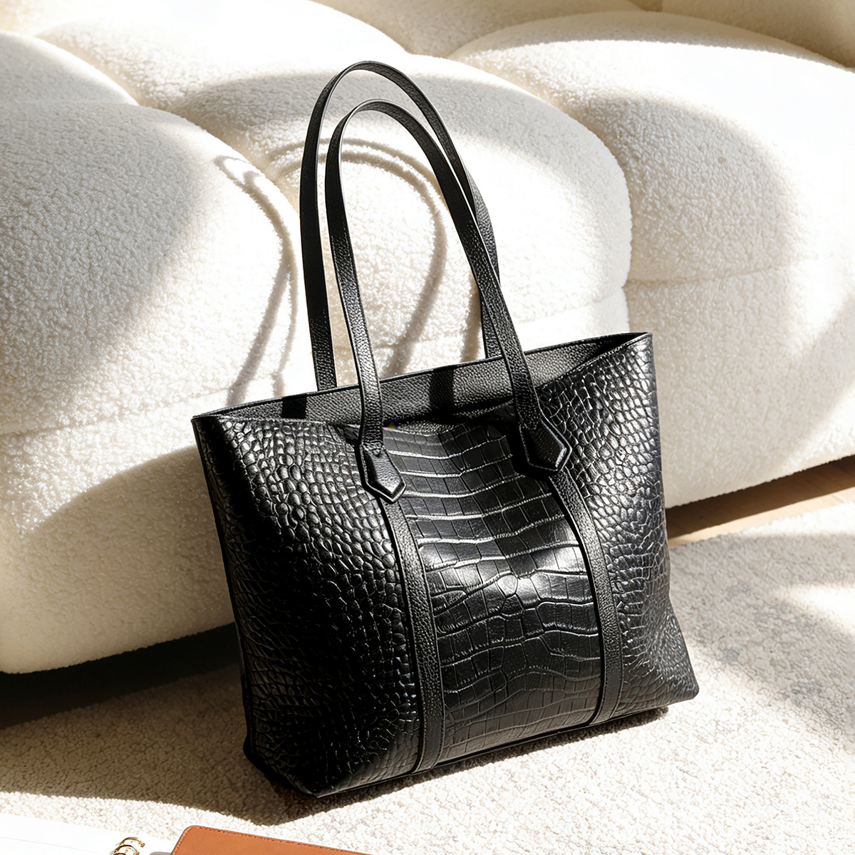 Crocodile-Embossed Leather Large Tote Bag — Black product image