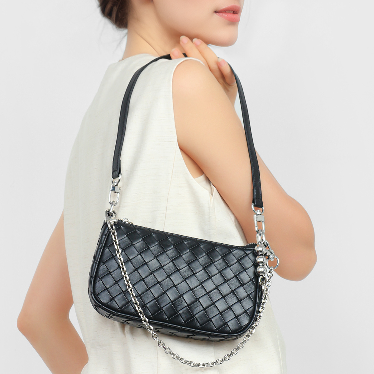 Korean Niche Design Cowhide Baguette Shoulder Underarm Bag product image