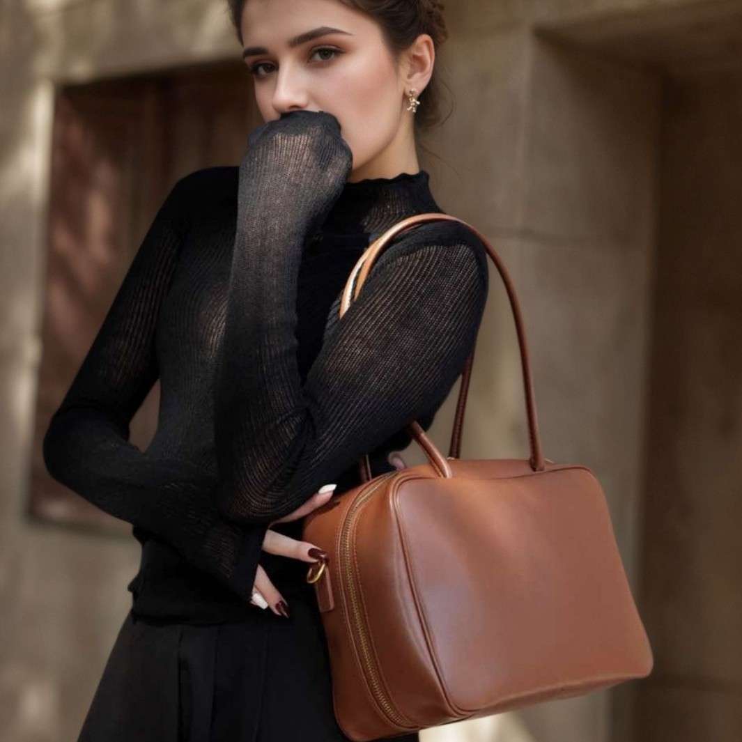 Minimalist Genuine Leather Boston Bowling Shoulder Bag Women Commuter Top-Handle Tote product image