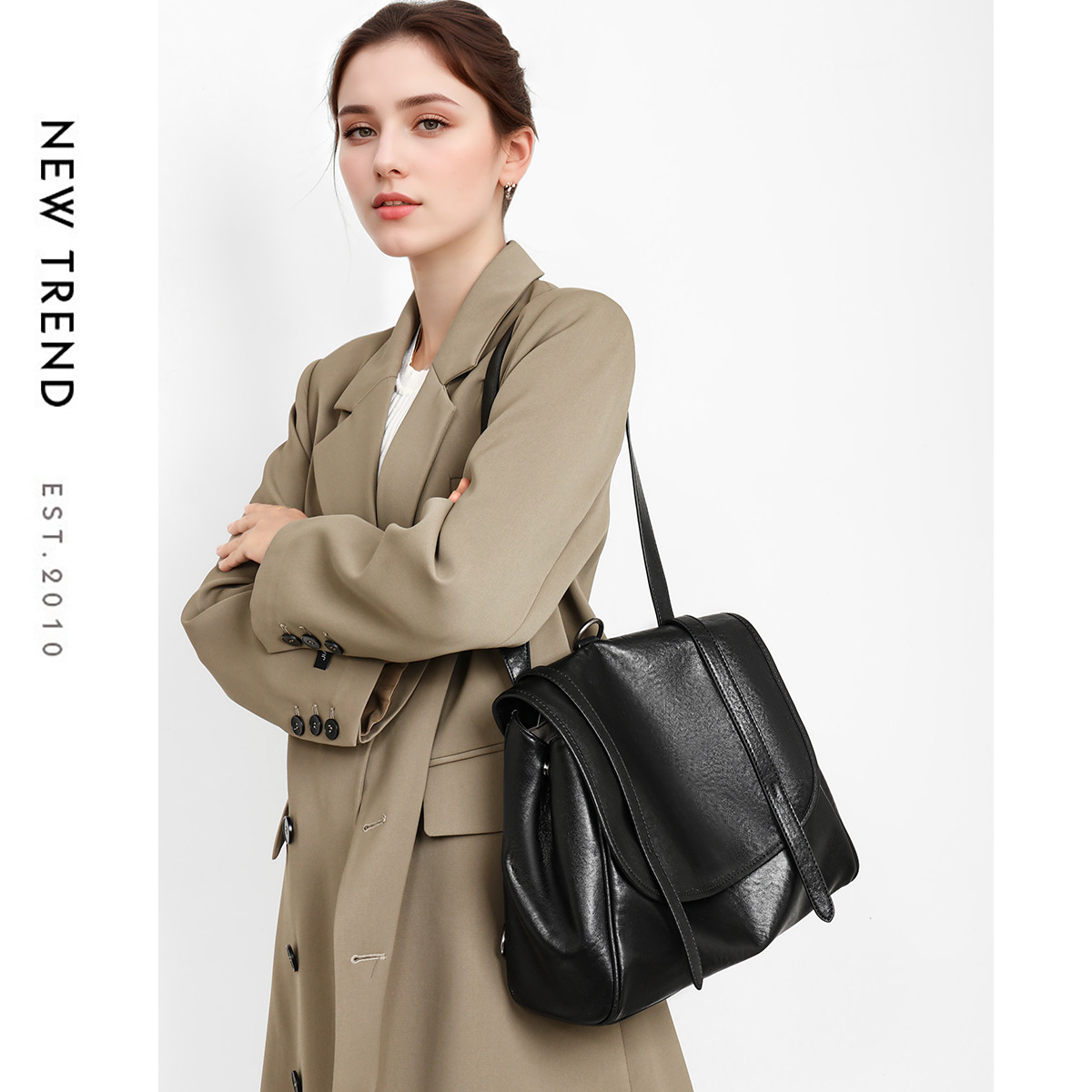 Retro Vegetable-Tanned Leather Commuter Backpack product image