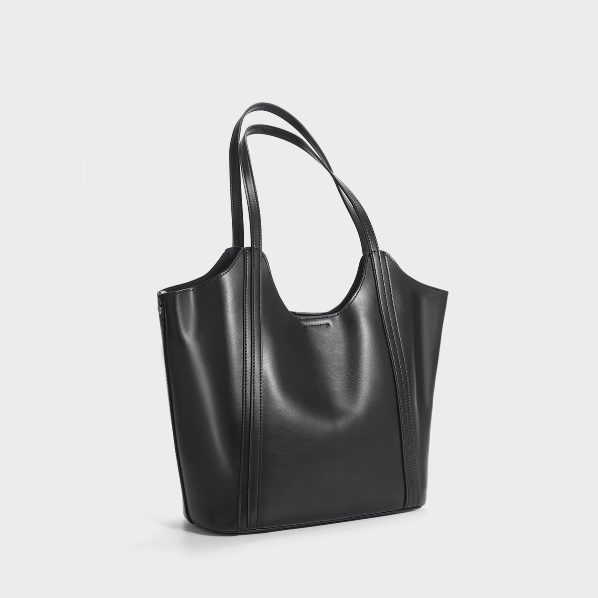 Soft Genuine Leather Large Capacity Tote Women Fashion Commuter Shoulder Everyday Bag product image