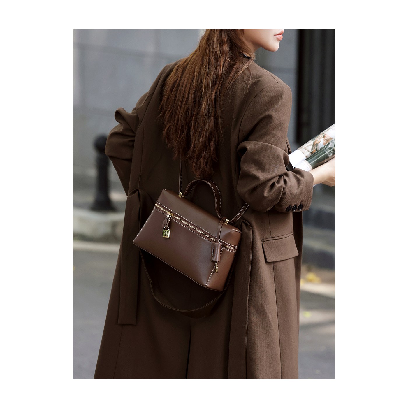 Product image 4 of Structured Leather Box Handbag for wholesale handbag buyers