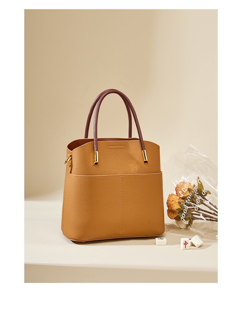 Product image 4 of Structured Genuine Leather Bucket Bag for wholesale handbag buyers