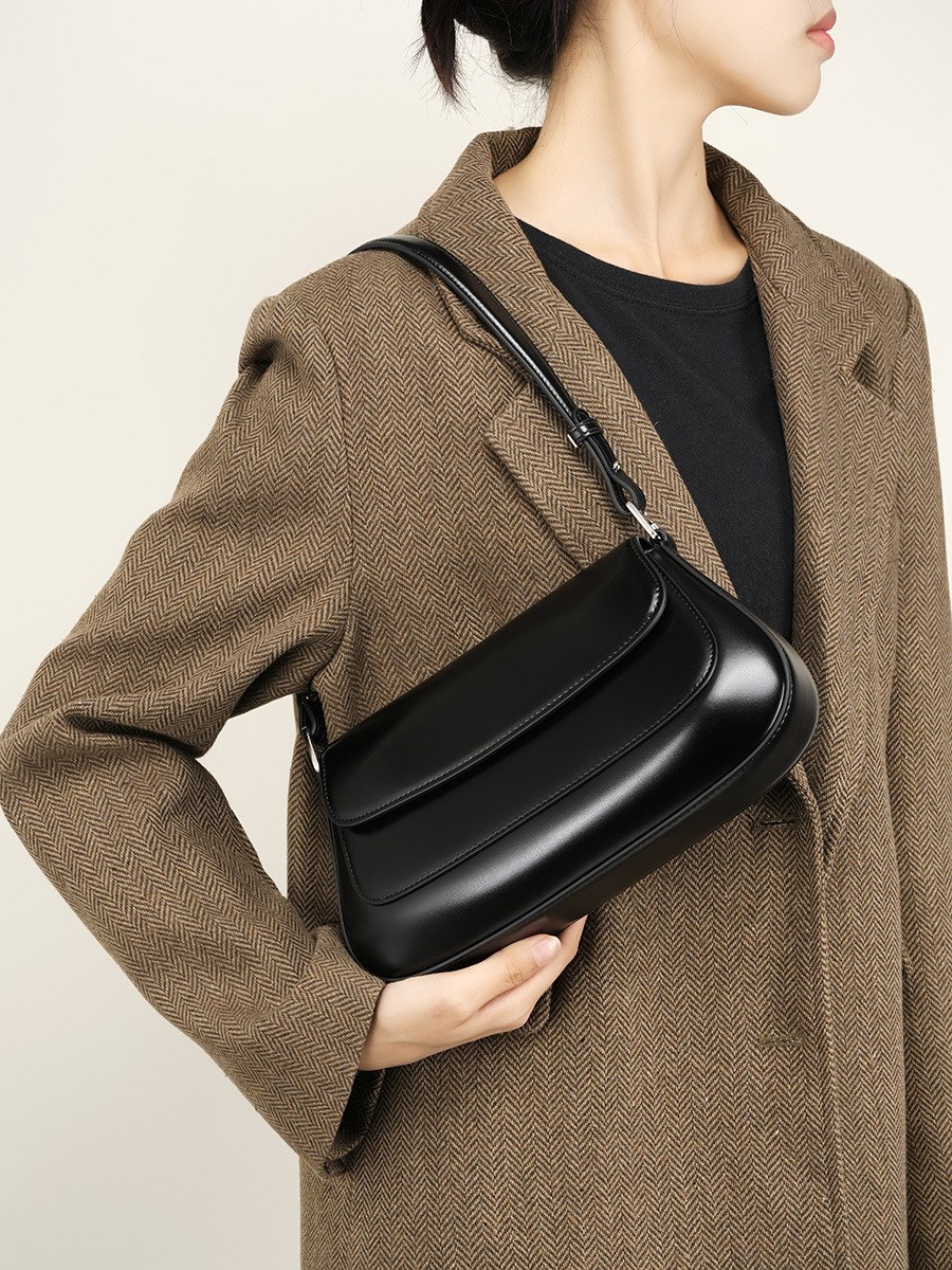 Product image 2 of Curved Leather Saddle Shoulder Bag for wholesale handbag buyers