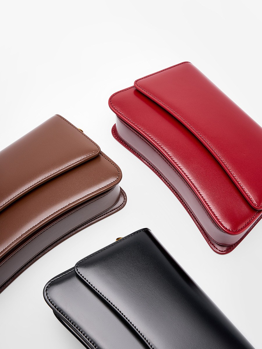 Product image 5 of Glossy Leather Baguette Shoulder Bag for wholesale handbag buyers
