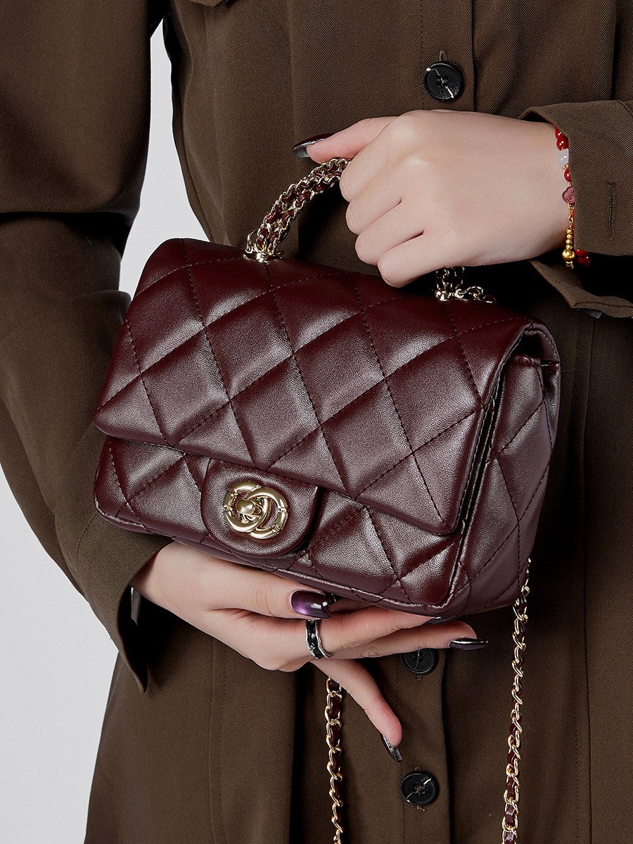 Quilted Leather Chain Shoulder Bag product image for B2B handbag collection