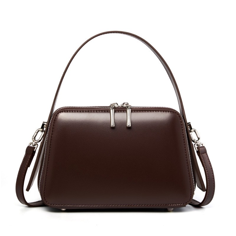 Product image 7 of Structured Leather Box Shoulder Bag for wholesale handbag buyers