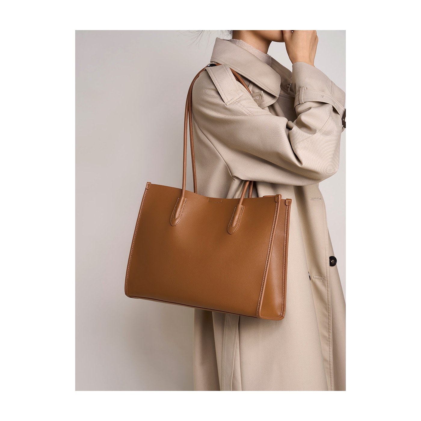 Product image 2 of Large Soft Leather Commuter Tote Bag for wholesale handbag buyers