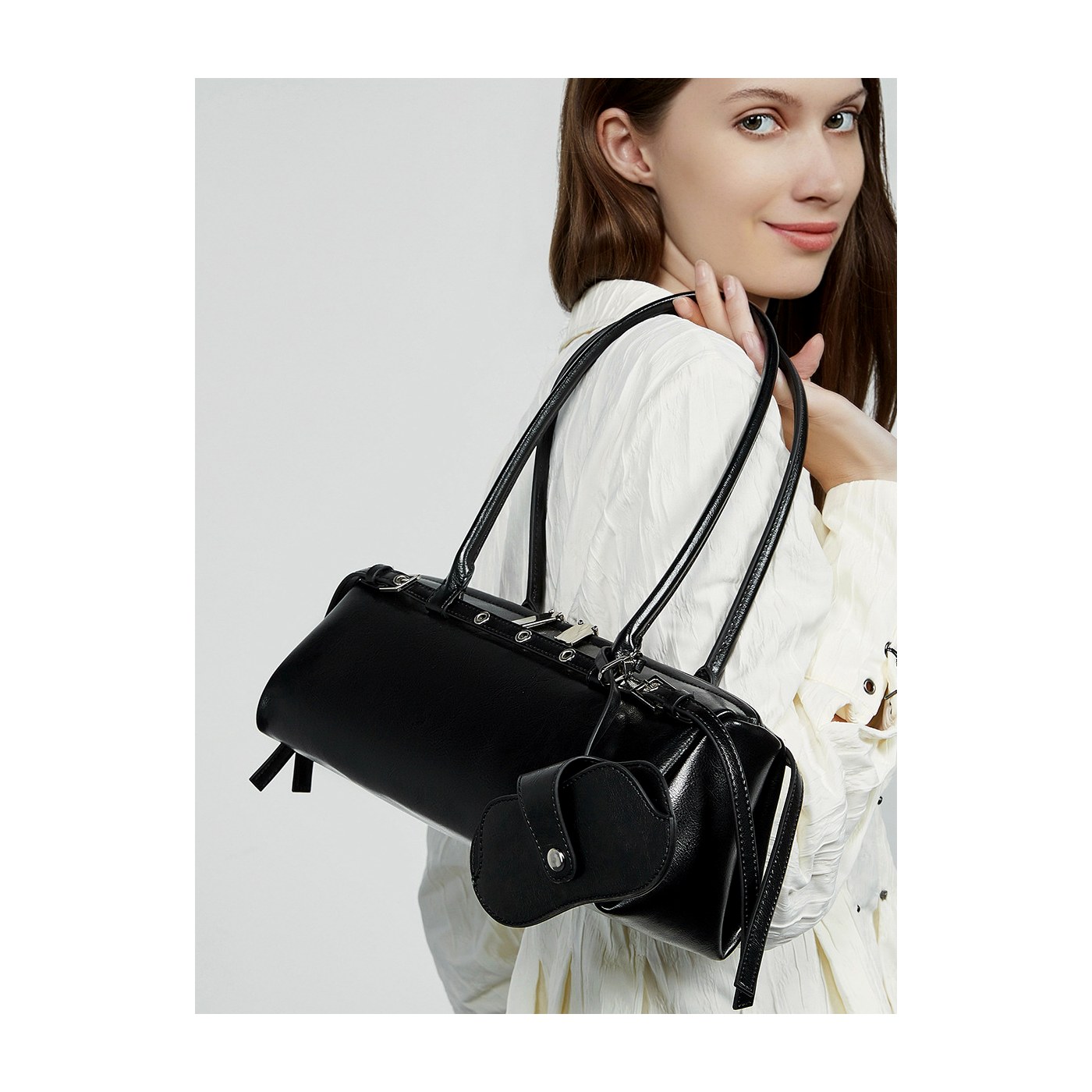 Product image 4 of Vintage Leather Belted Baguette Bag for wholesale handbag buyers