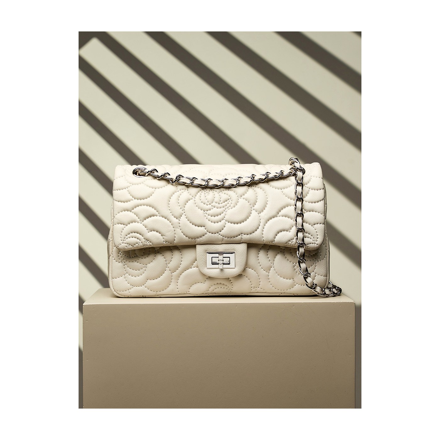 Product image 6 of Quilted Goatskin Chain Shoulder Bag for wholesale handbag buyers