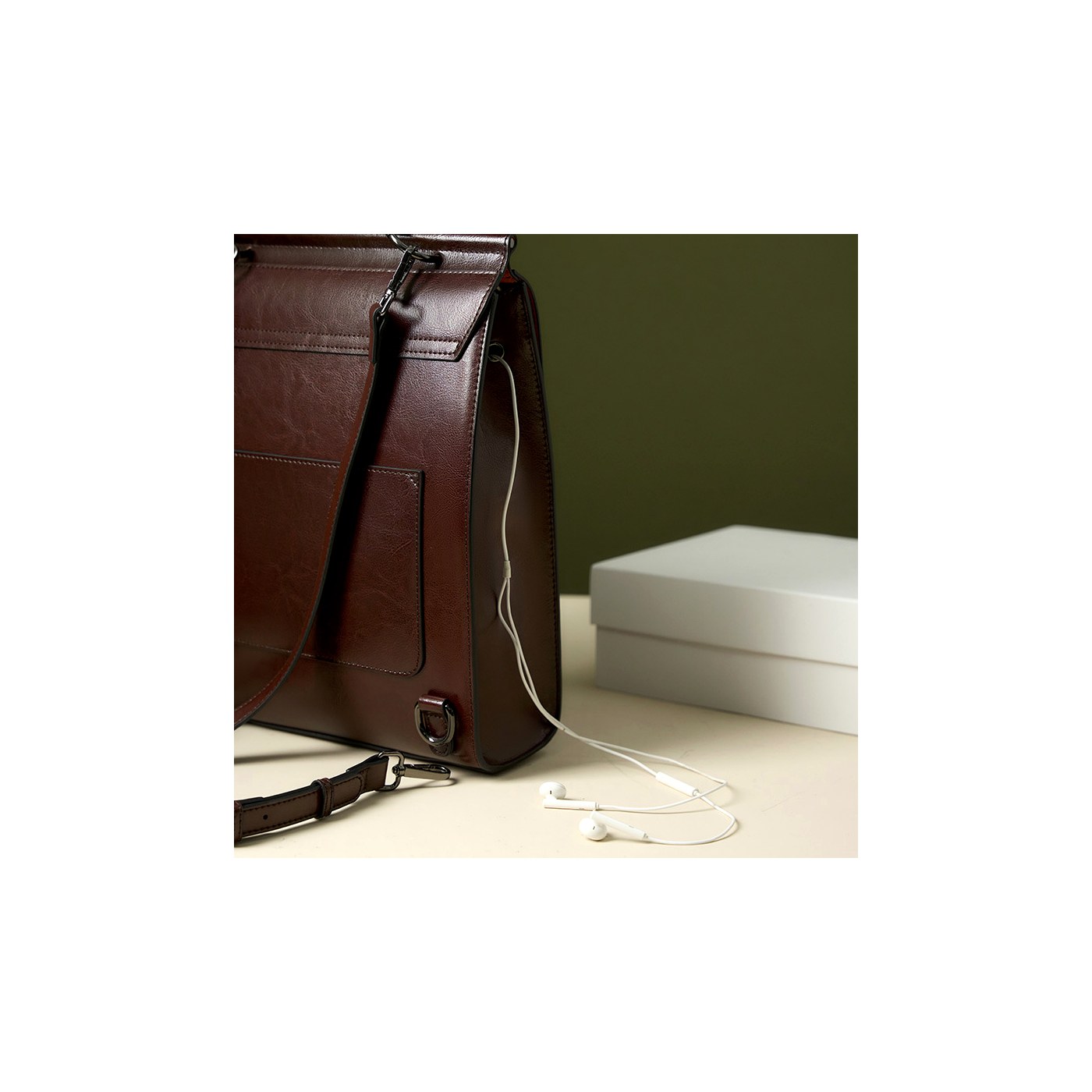 Product image 3 of Vintage Leather Convertible Backpack for wholesale handbag buyers