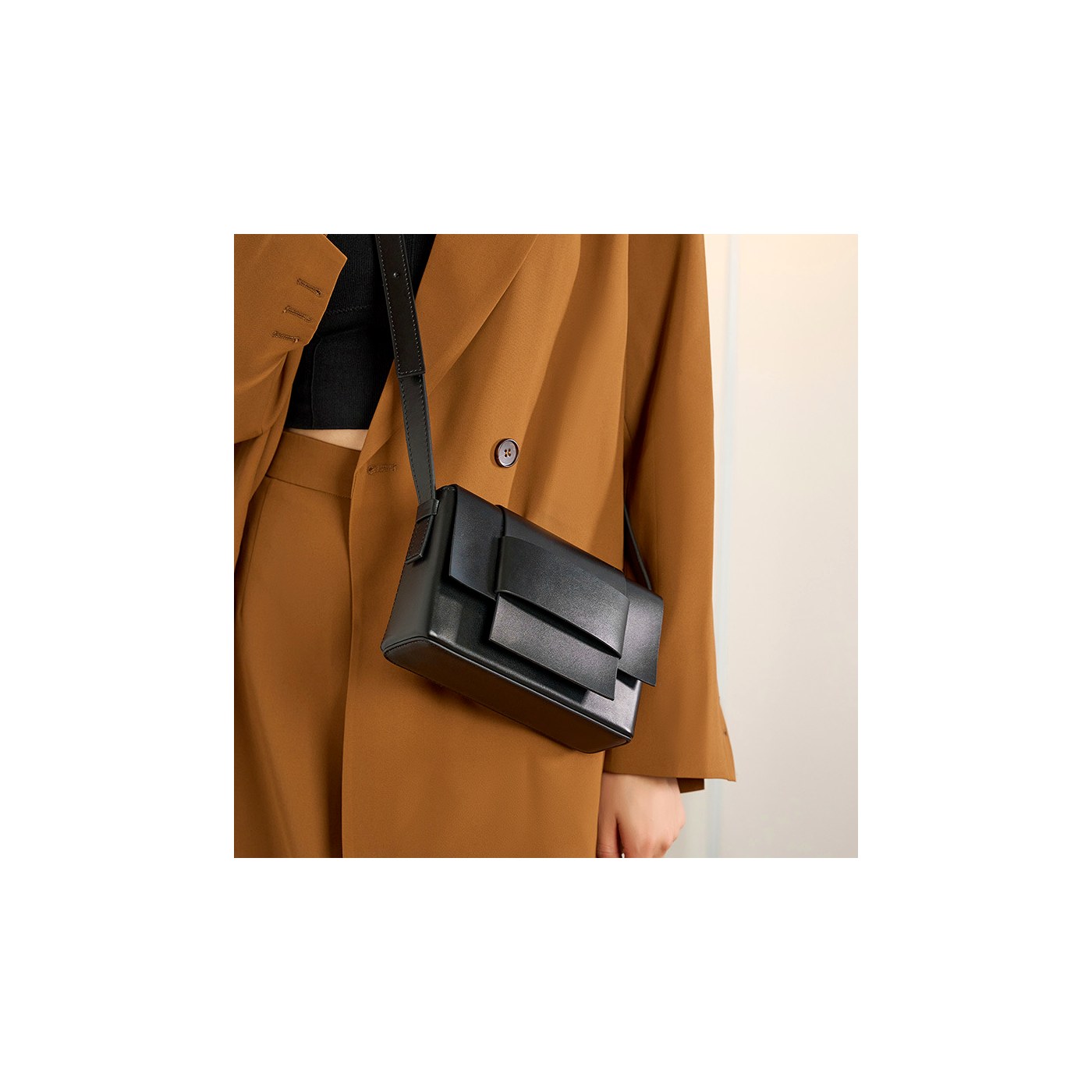 Product image 2 of Woven Leather Square Crossbody Bag for wholesale handbag buyers