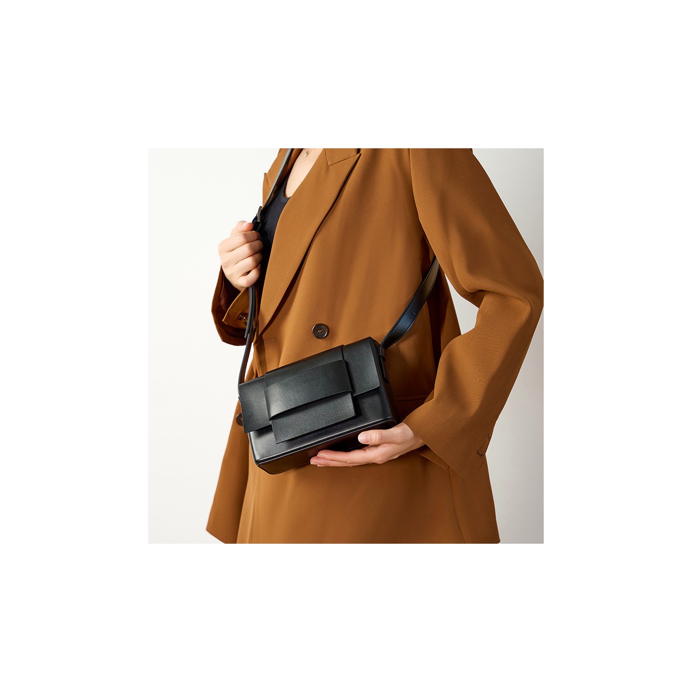 Product image 4 of Woven Leather Square Crossbody Bag for wholesale handbag buyers